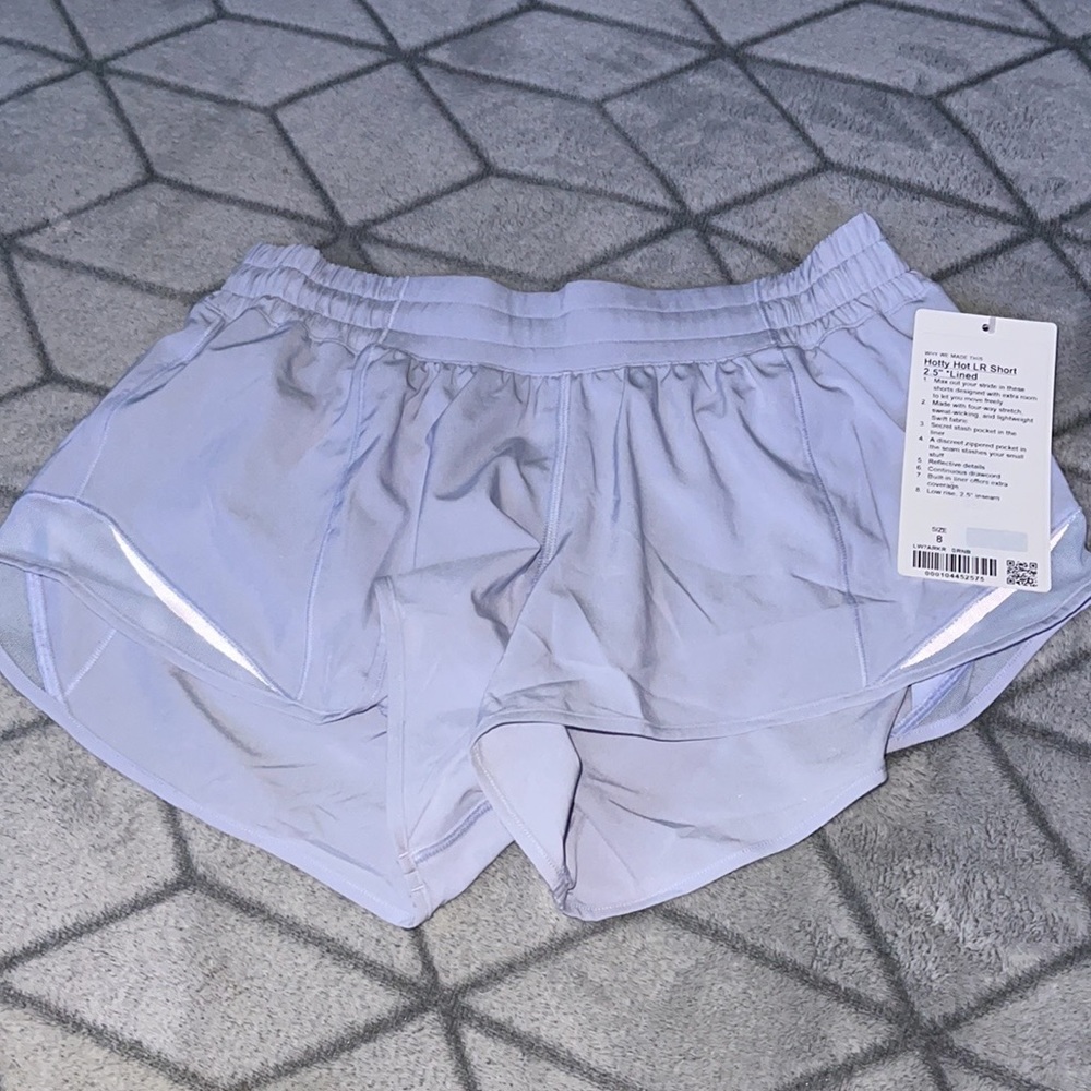 New lululemon hotty hots rare color